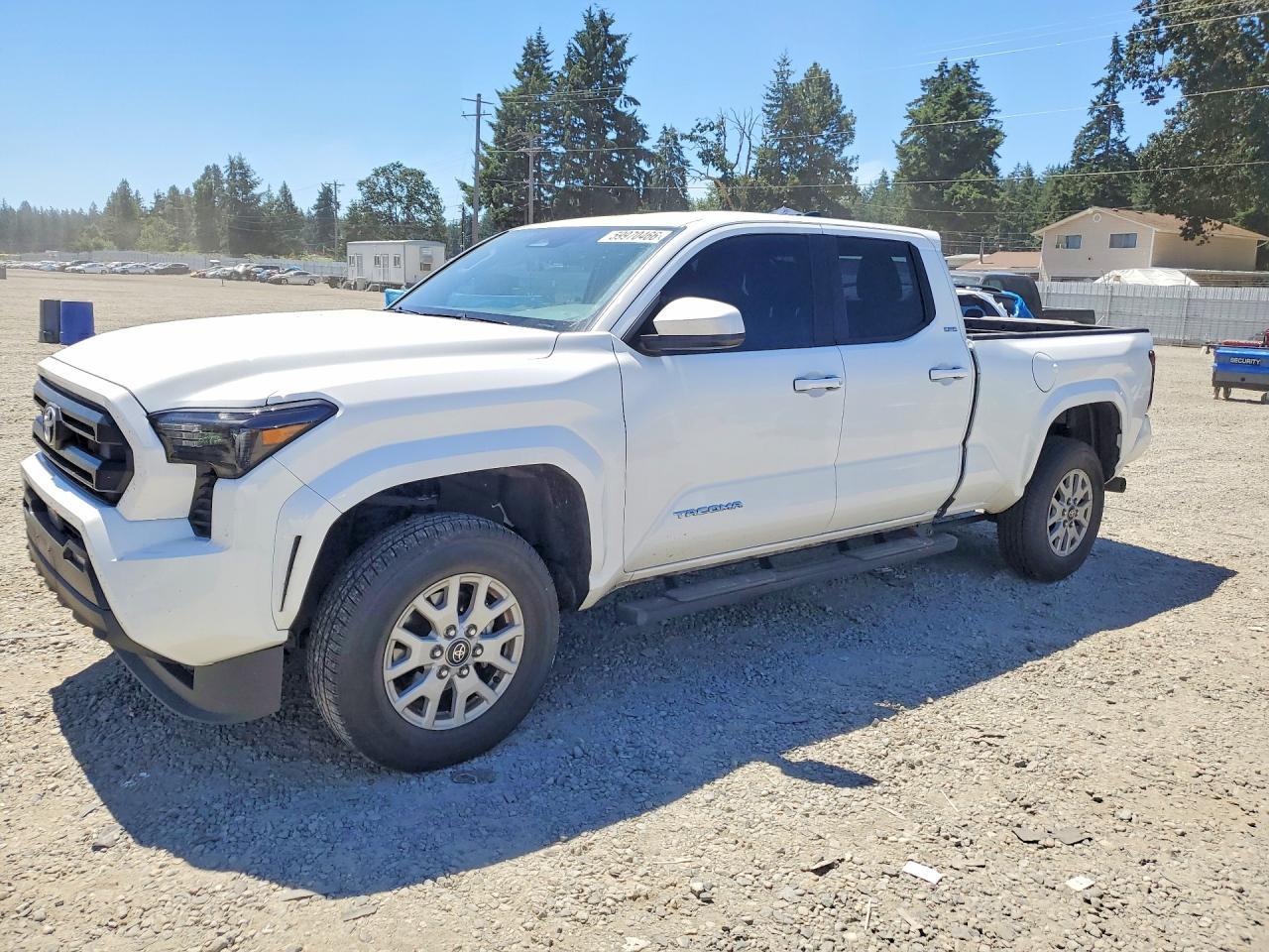 2025 Toyota Tacoma, SR5