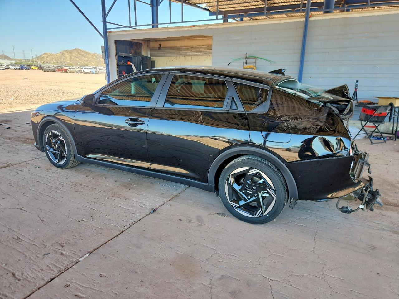 2025 KIA K4, EX
