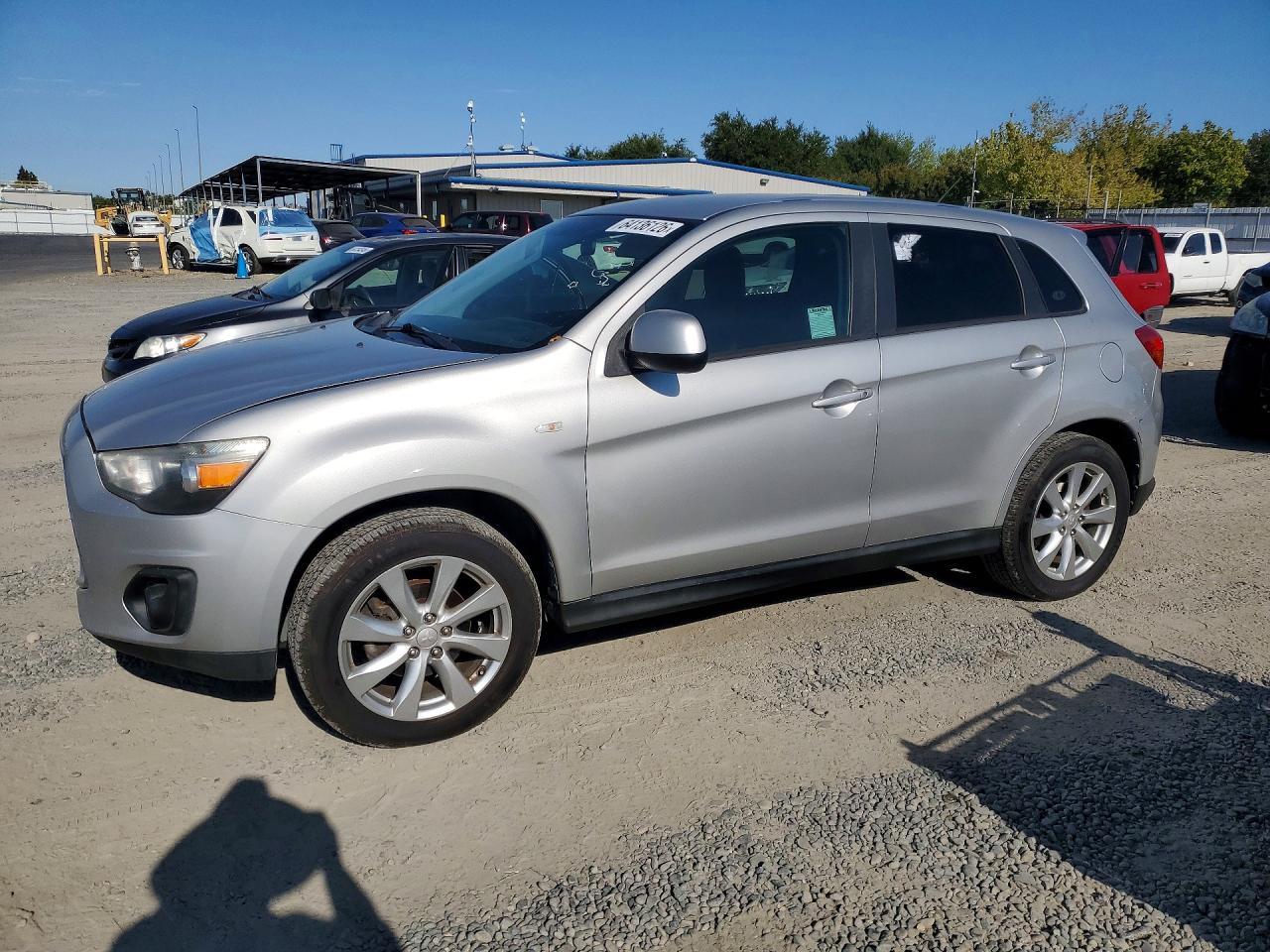 2015 Mitsubishi Outlander, ES