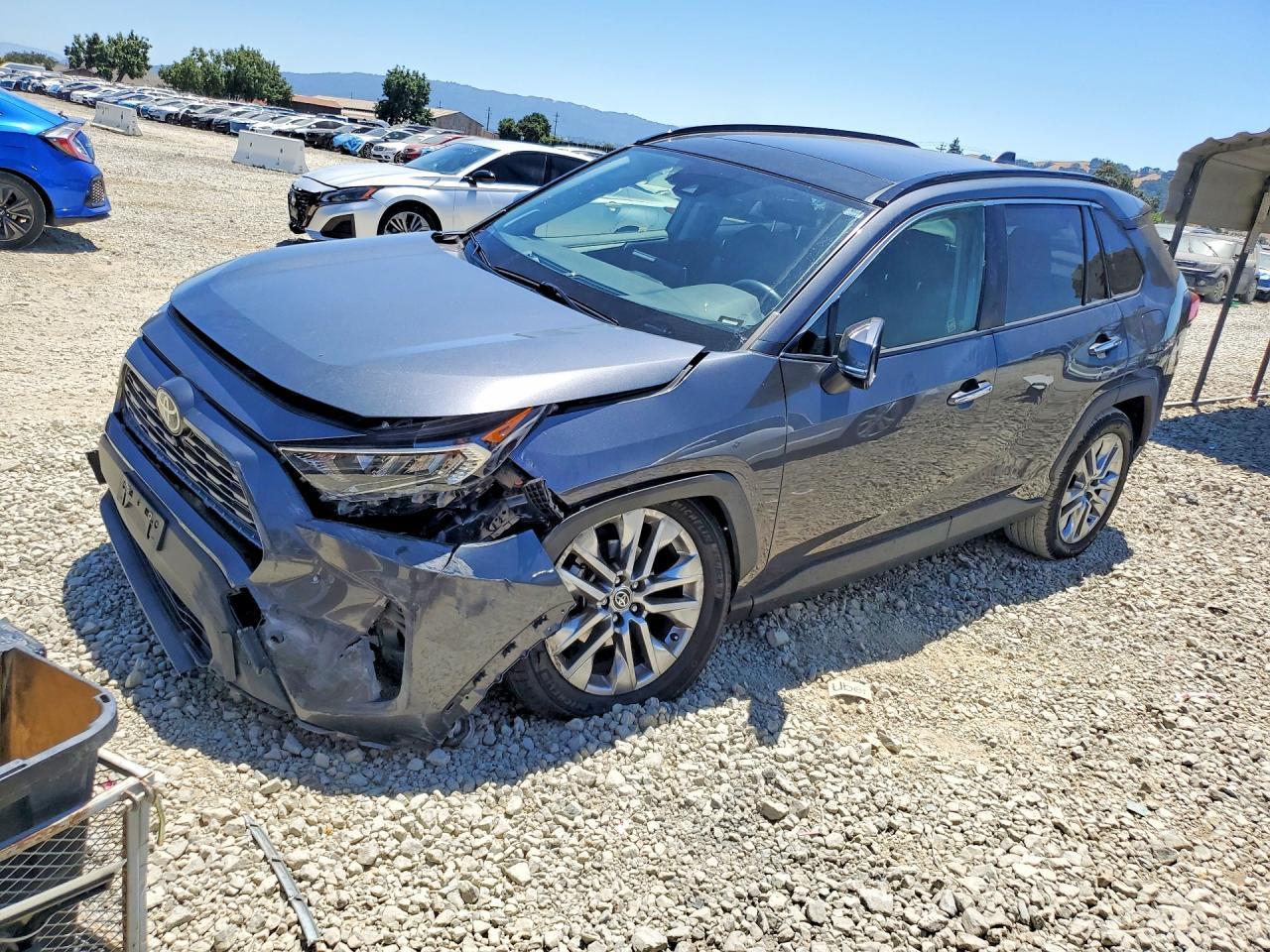 2021 Toyota RAV4, Limited