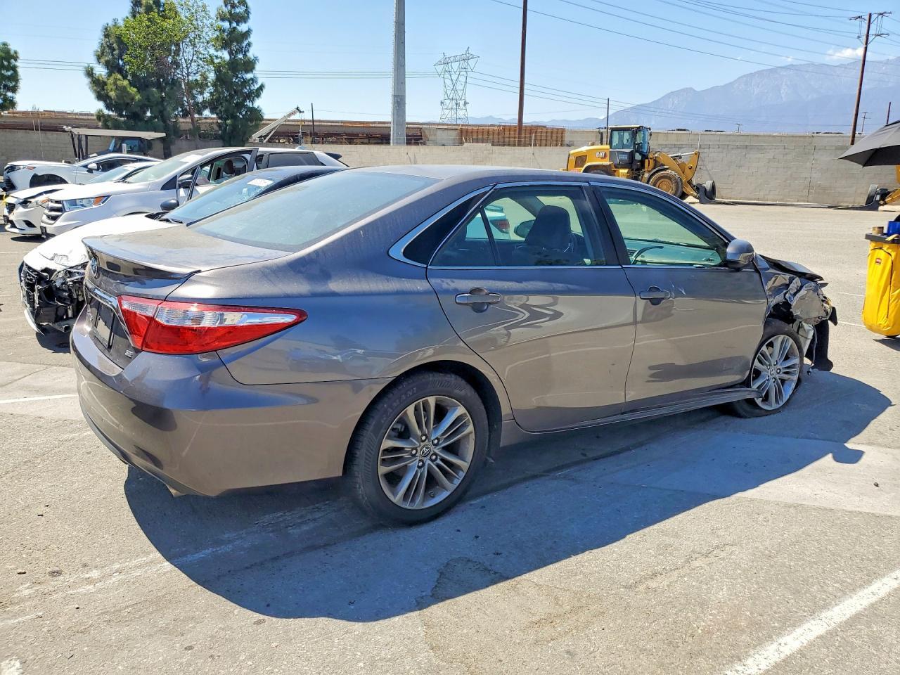 2017 Toyota Camry, SE