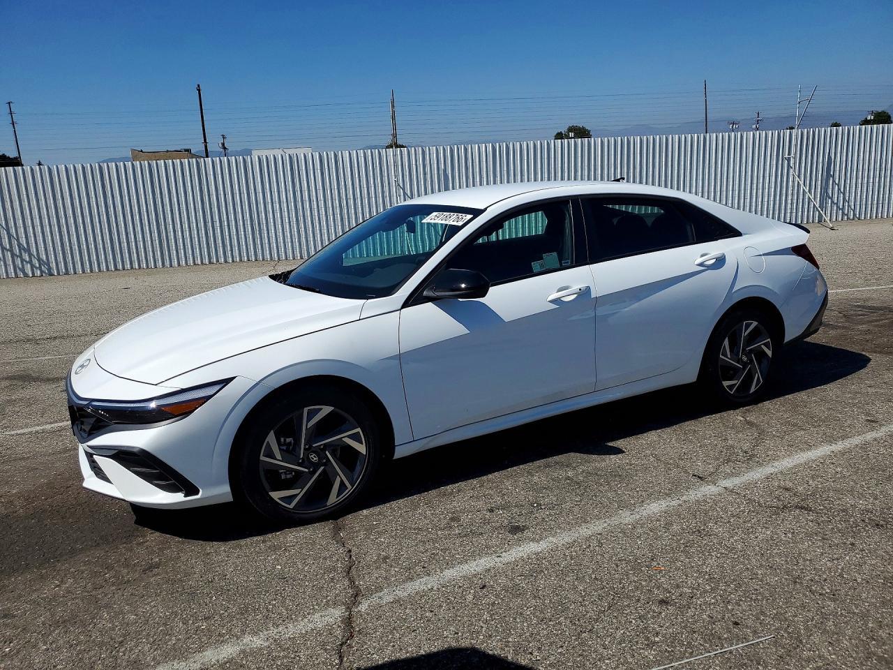 2025 Hyundai Elantra, Sel Sport