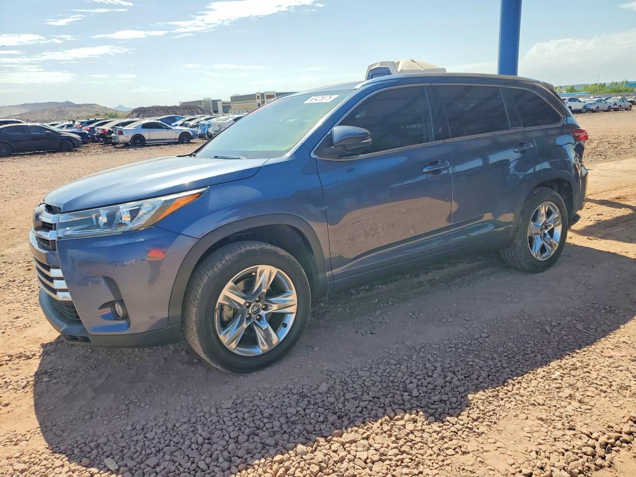 2018 Toyota Highlander, Limited