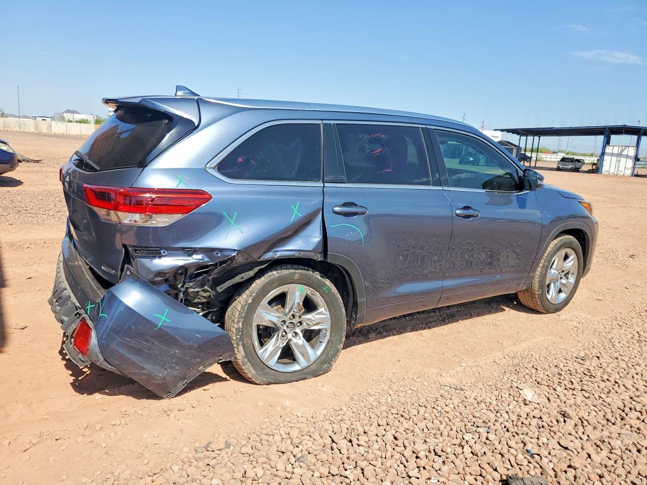 2018 Toyota Highlander, Limited