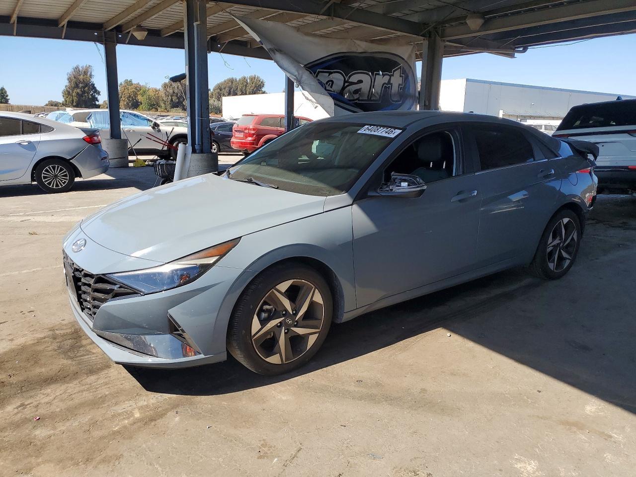 2022 Hyundai Elantra, Limited