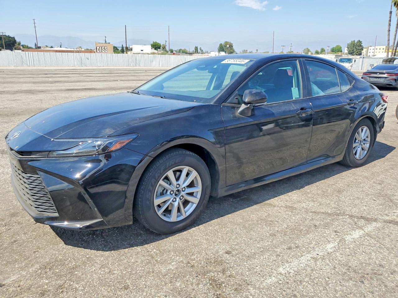 2025 Toyota Camry, LE