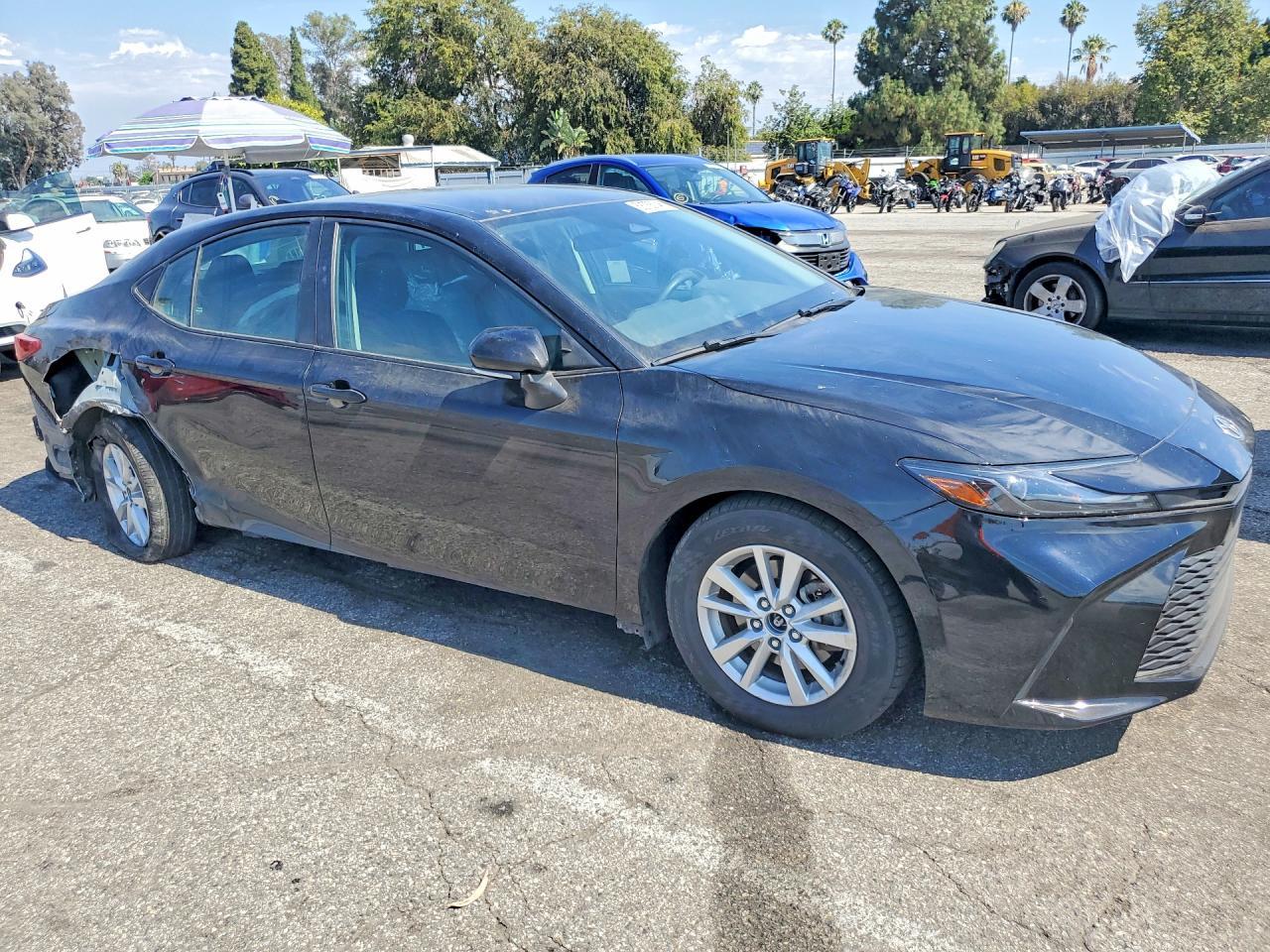 2025 Toyota Camry, LE