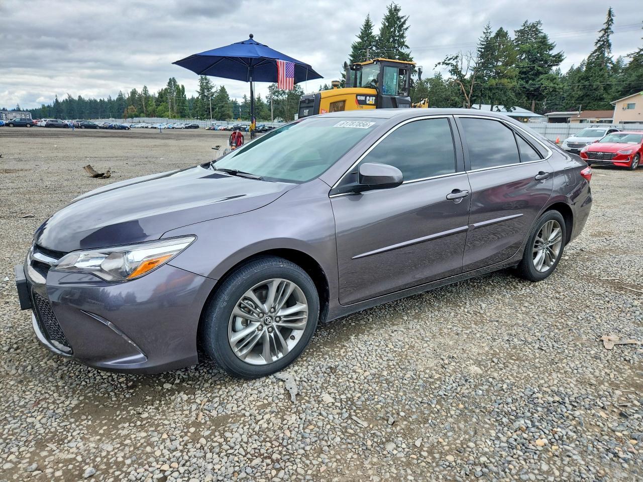 2017 Toyota Camry, SE