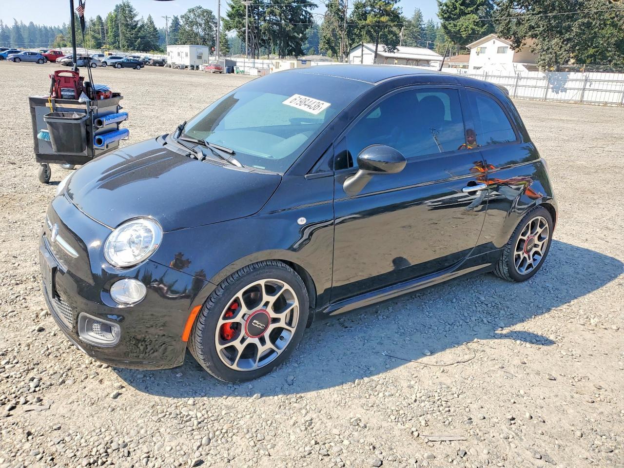 2015 Fiat 500, Sport
