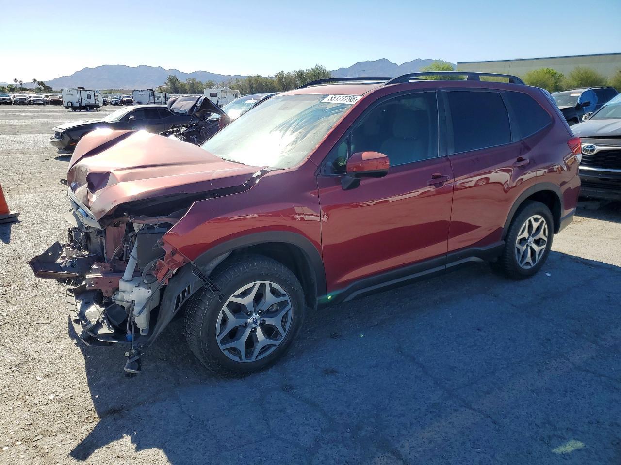 2020 Subaru Forester, Premium
