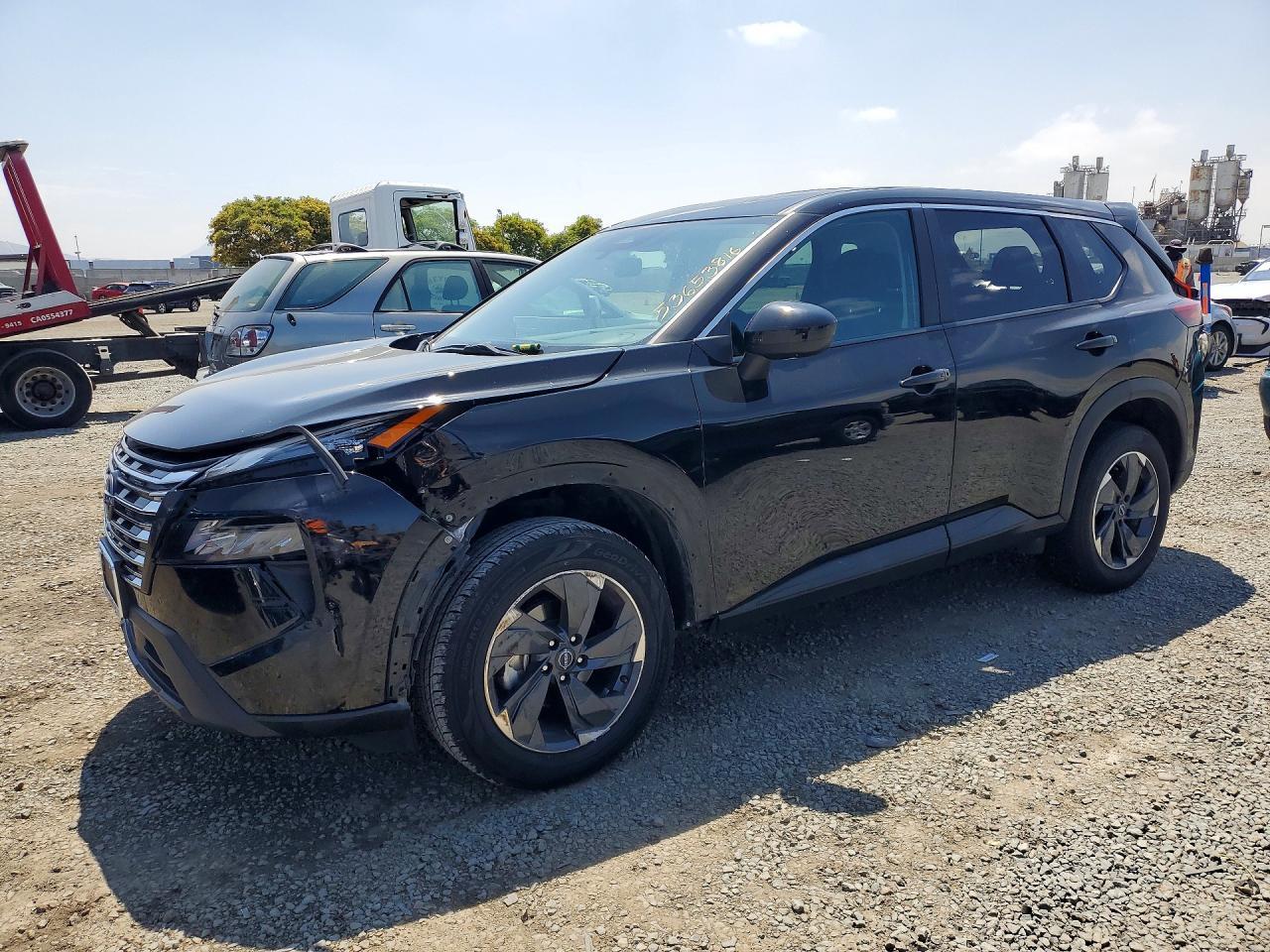 2024 Nissan Rogue, SV