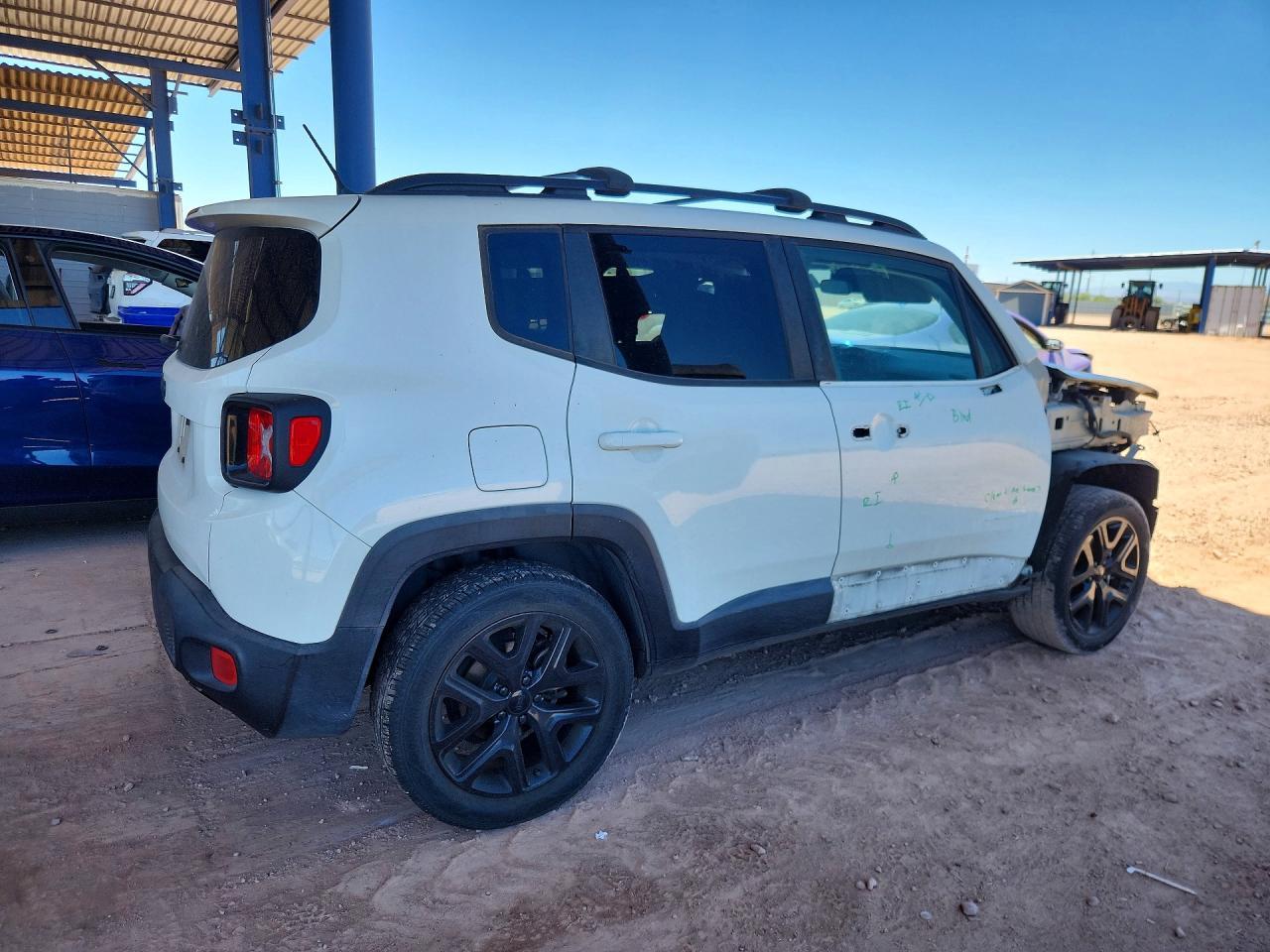 2017 Jeep Renegade, Latitude
