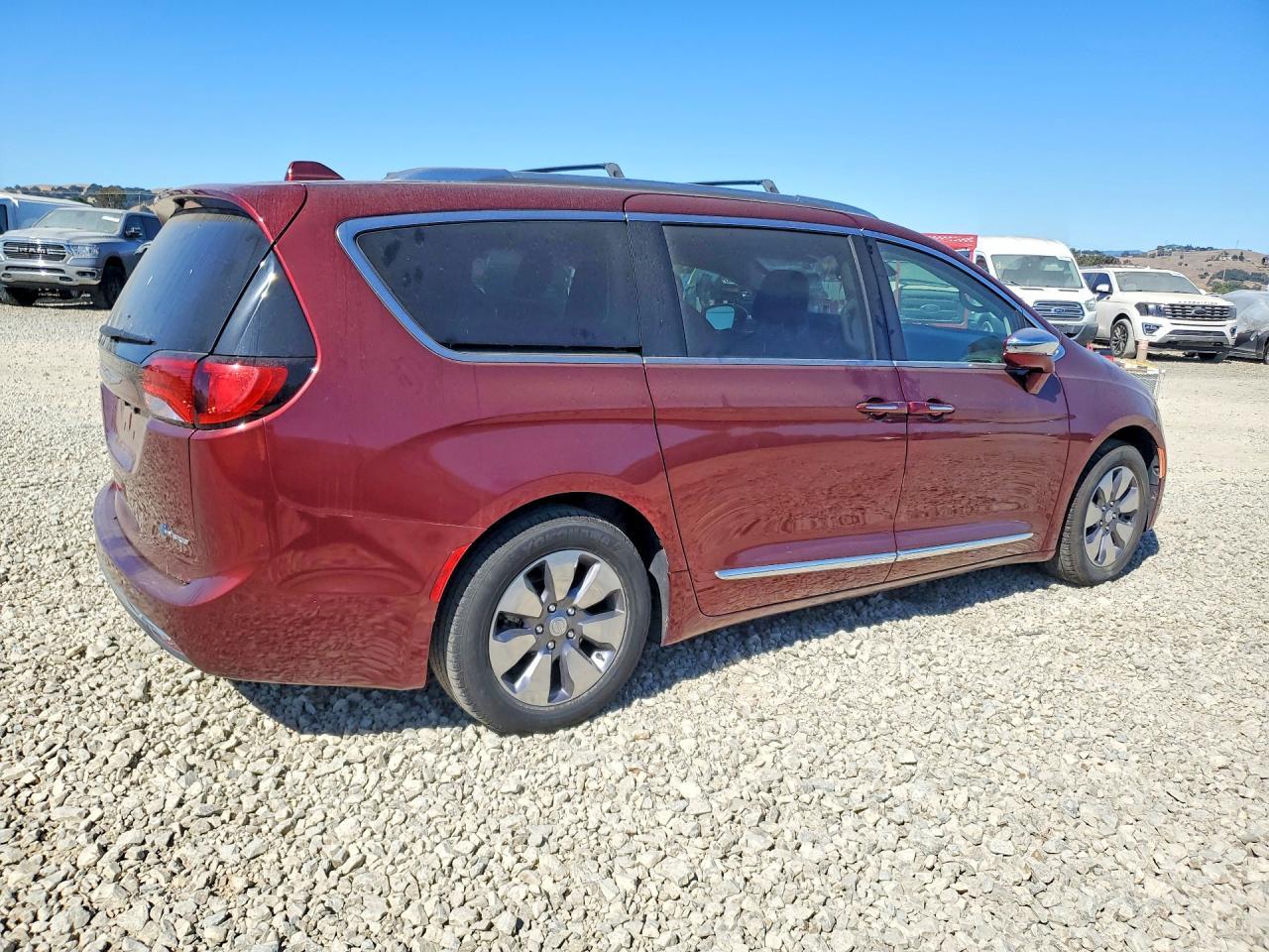 2018 Chrysler Pacifica, Hybri...