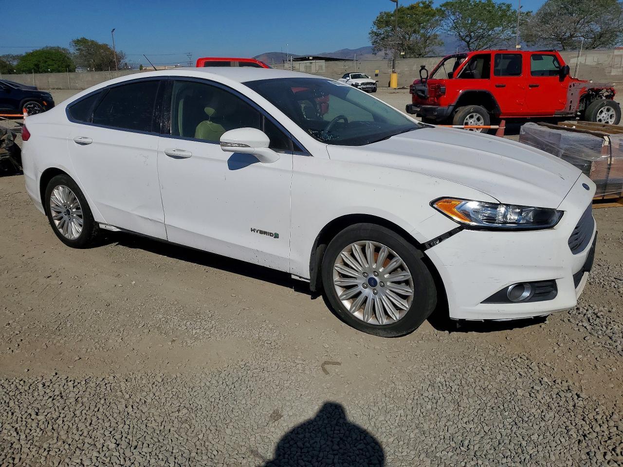 2016 Ford Fusion, Se Hybrid