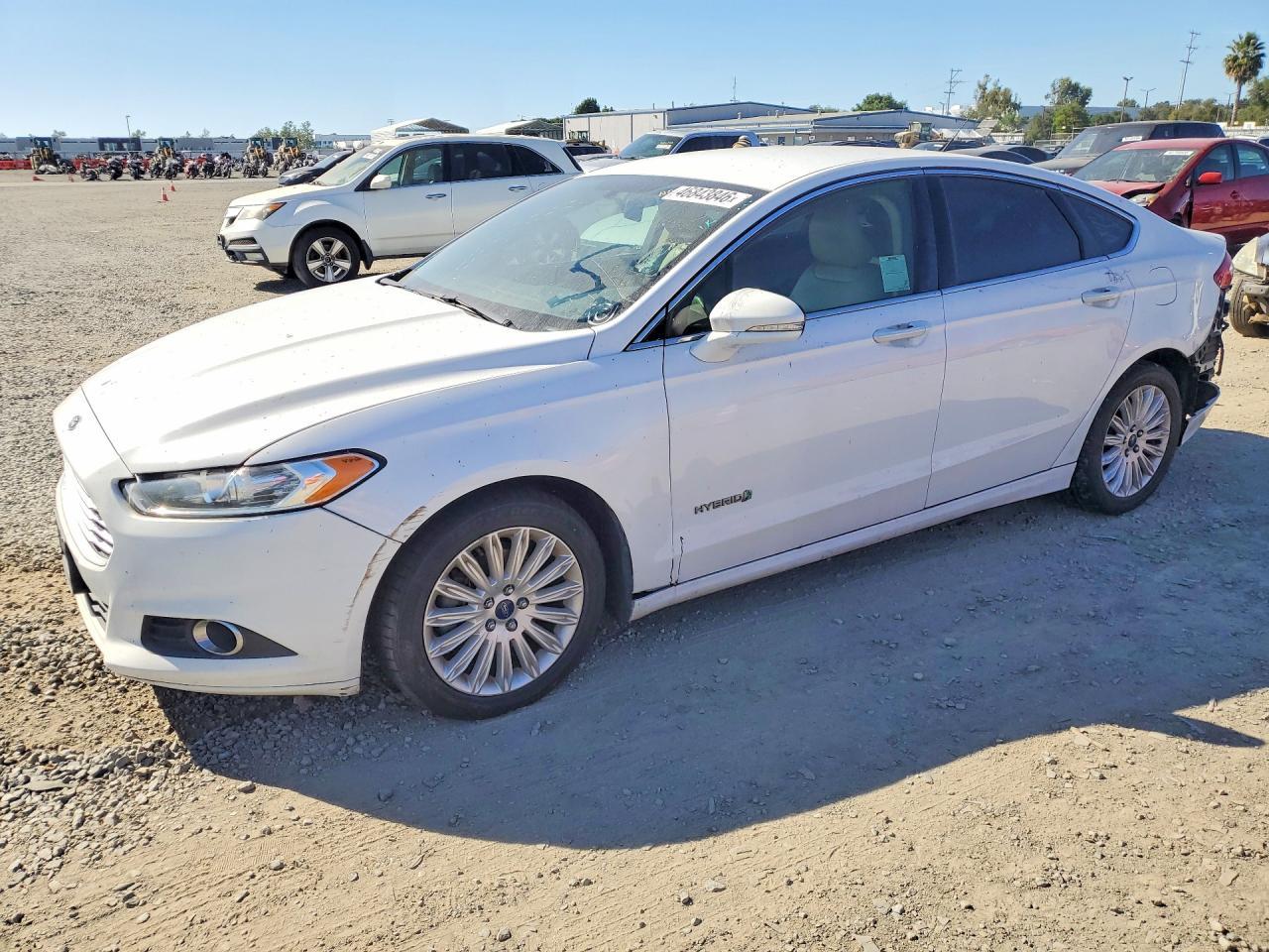 2016 Ford Fusion, Se Hybrid