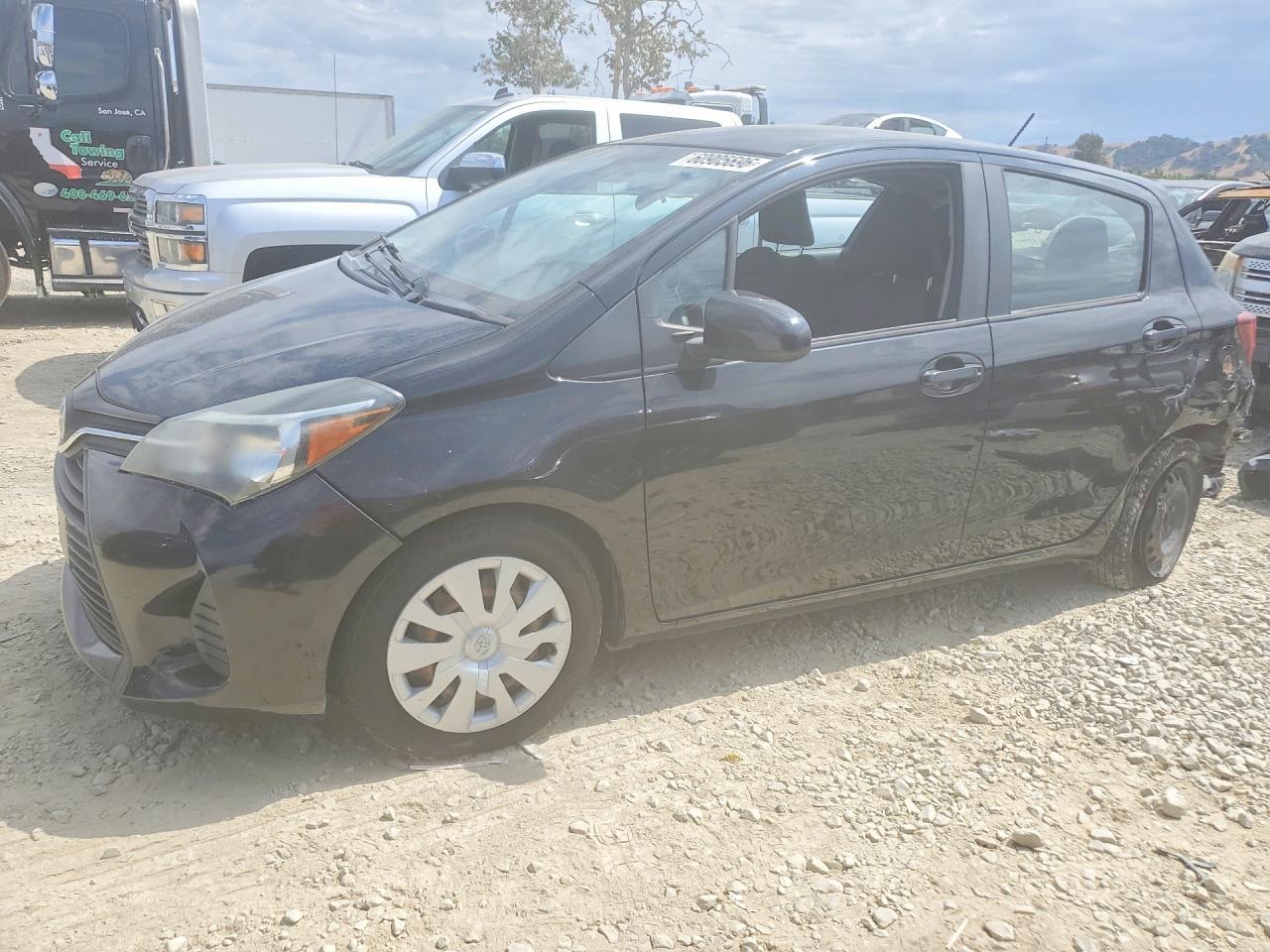2017 Toyota Yaris, 5-Door L F...