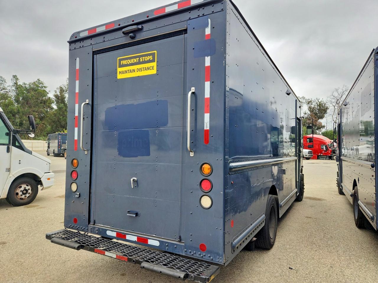 2021 Frht Chassis, M Line Wal...