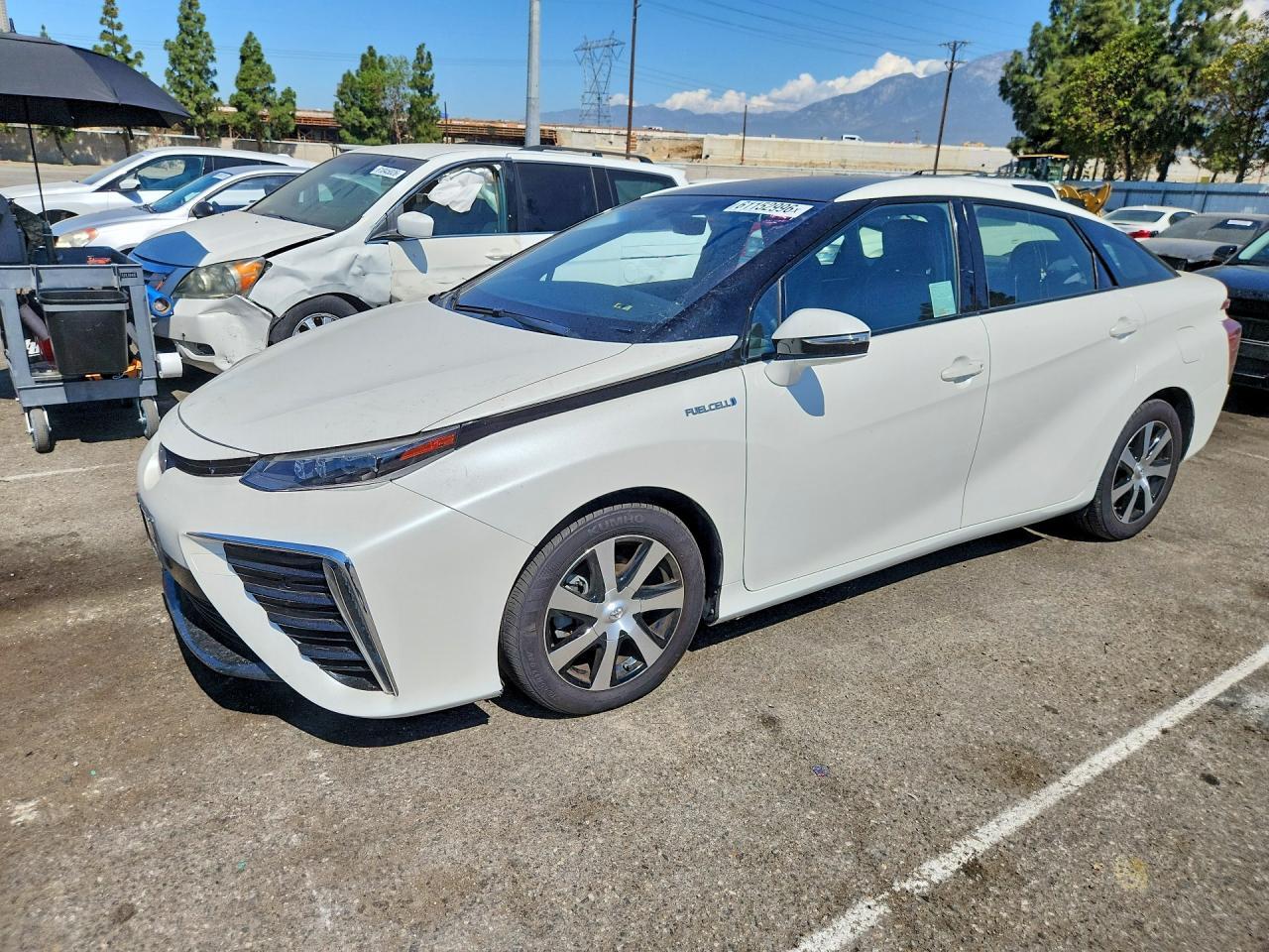 2017 Toyota Mirai, Base