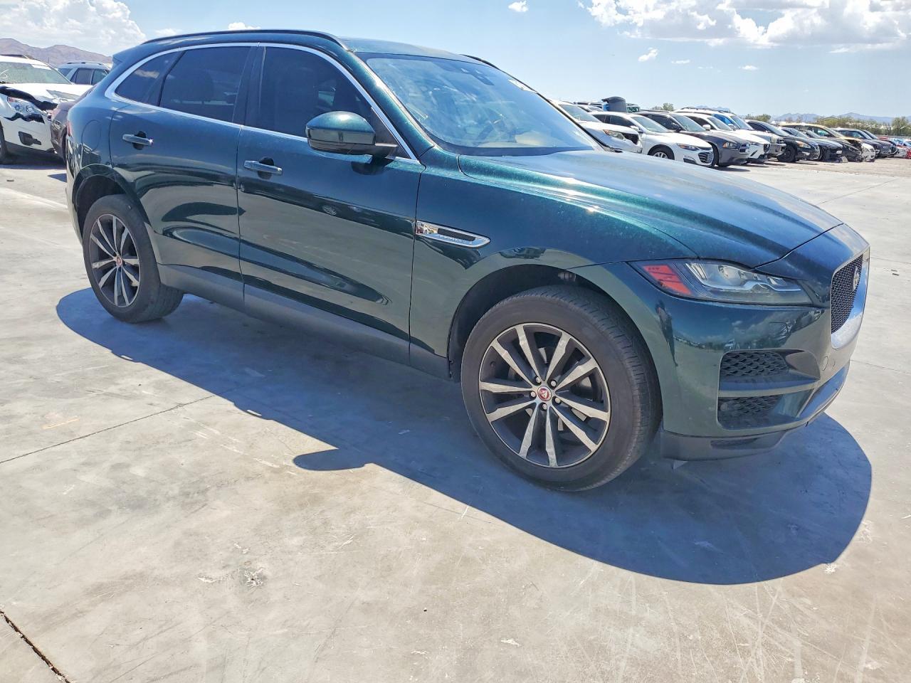 2018 Jaguar F-Pace, Prestige