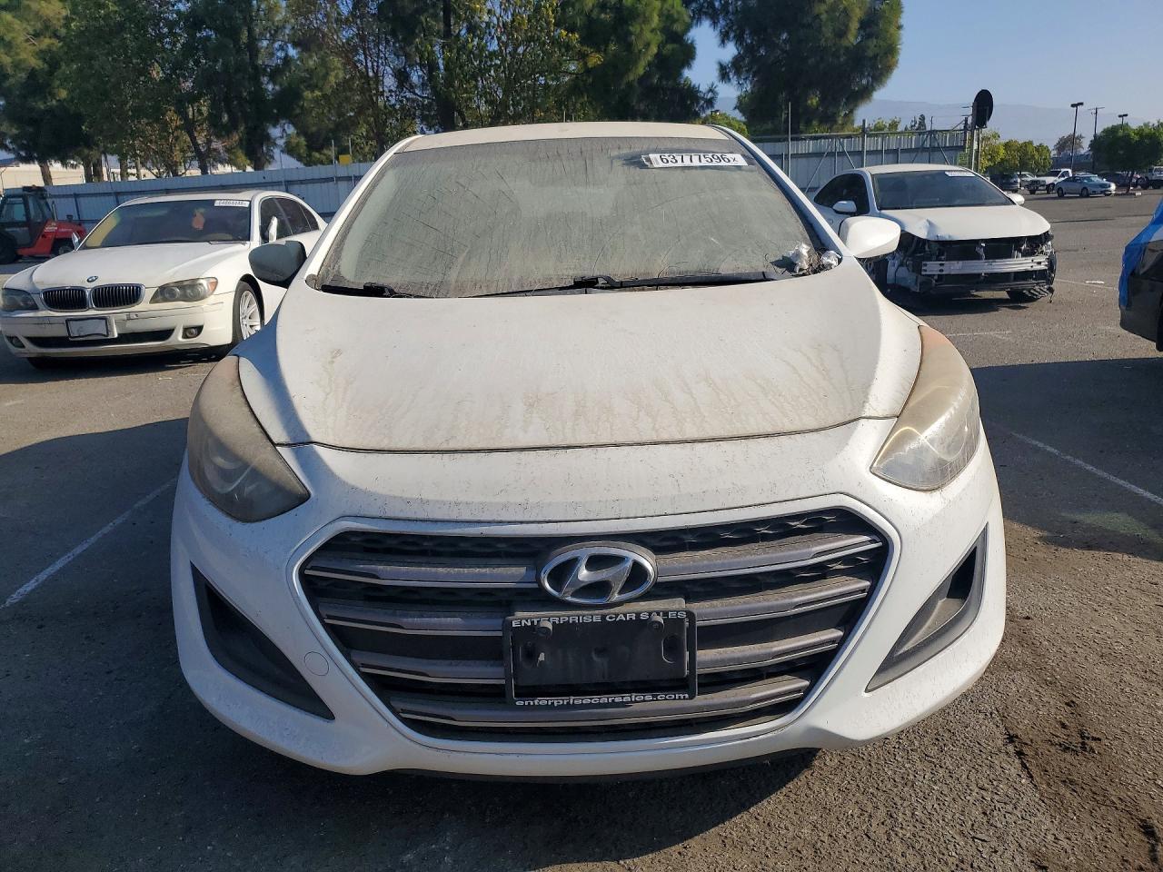 2017 Hyundai Elantra, Base