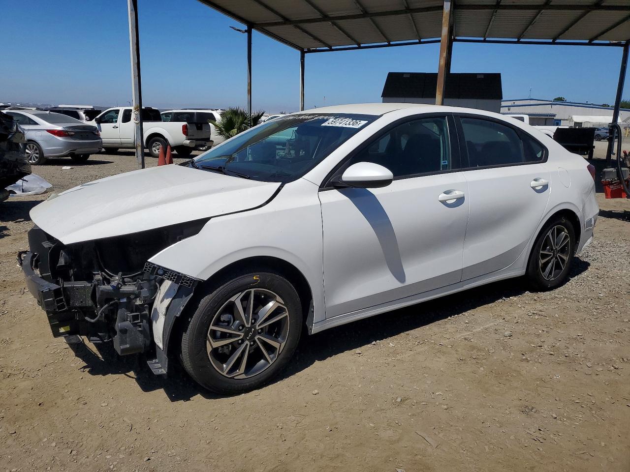 2022 KIA Forte, Lxs