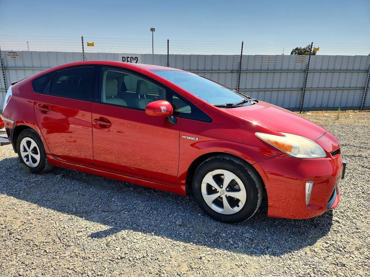 2015 Toyota Prius, Two