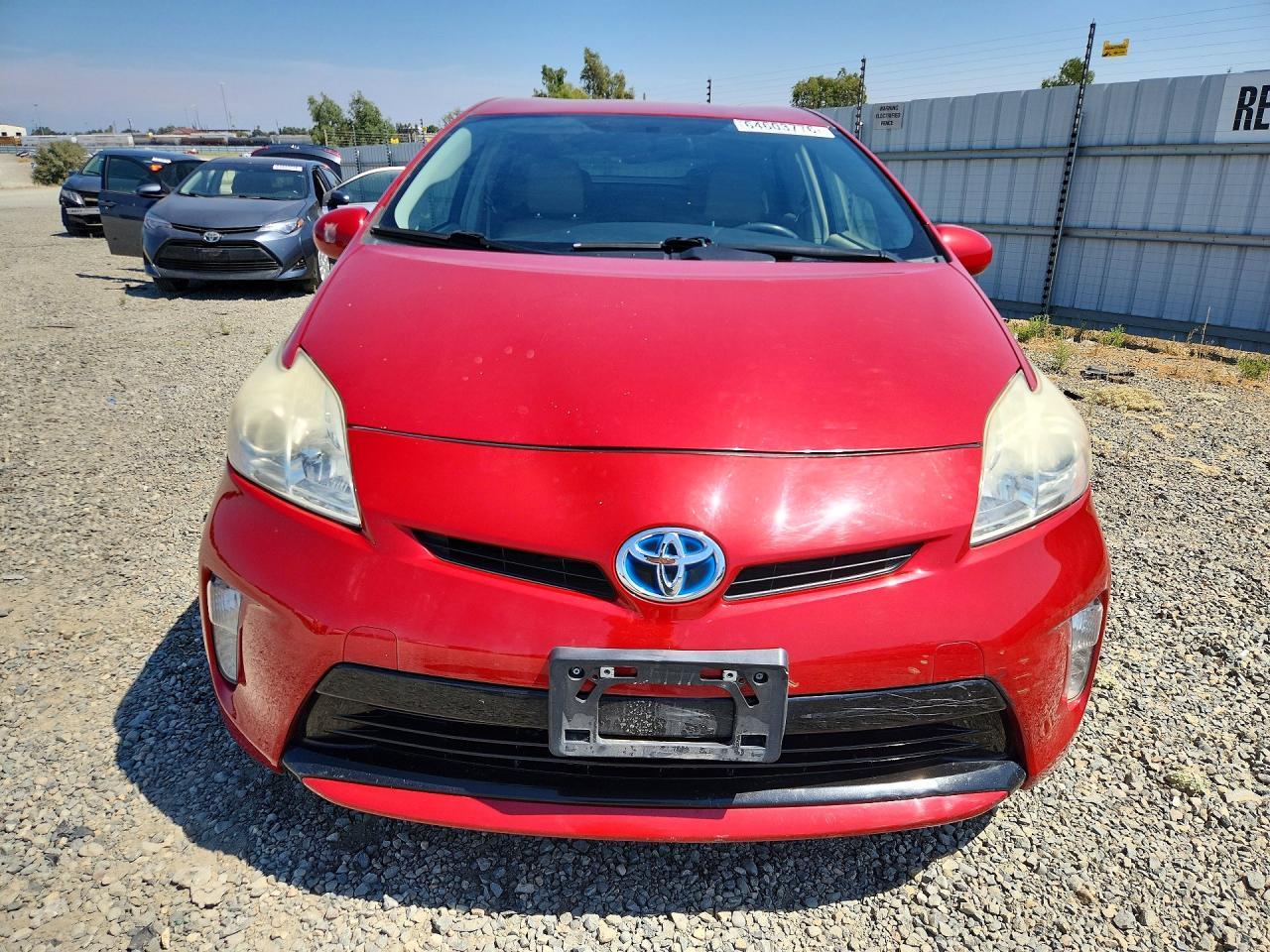2015 Toyota Prius, Two