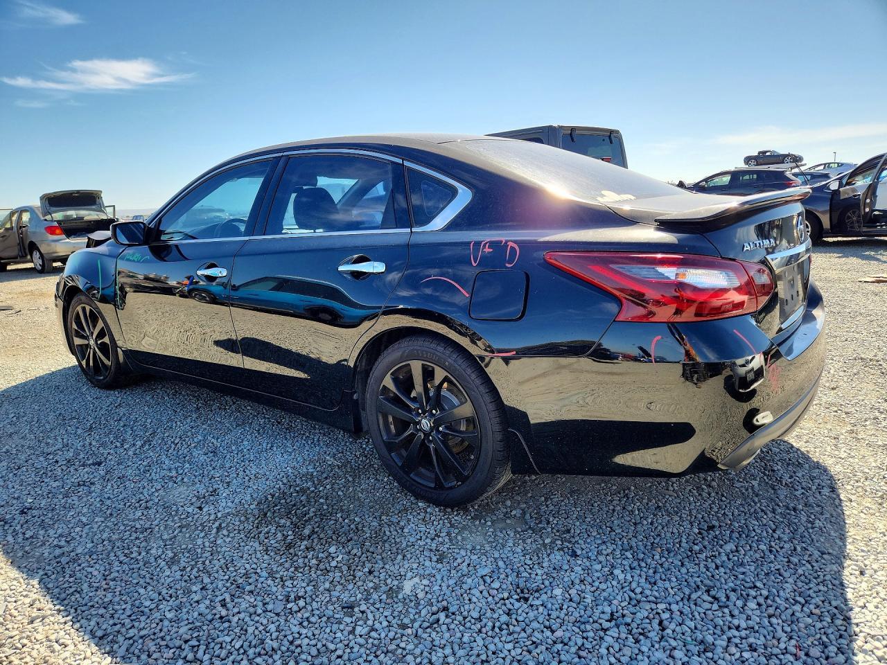 2017 Nissan Altima, 2.5 SR