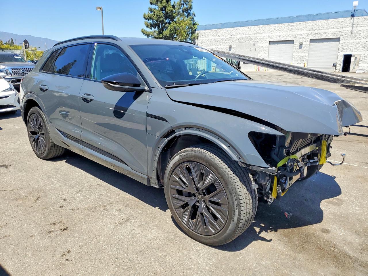 2024 Audi Q8, Prestige