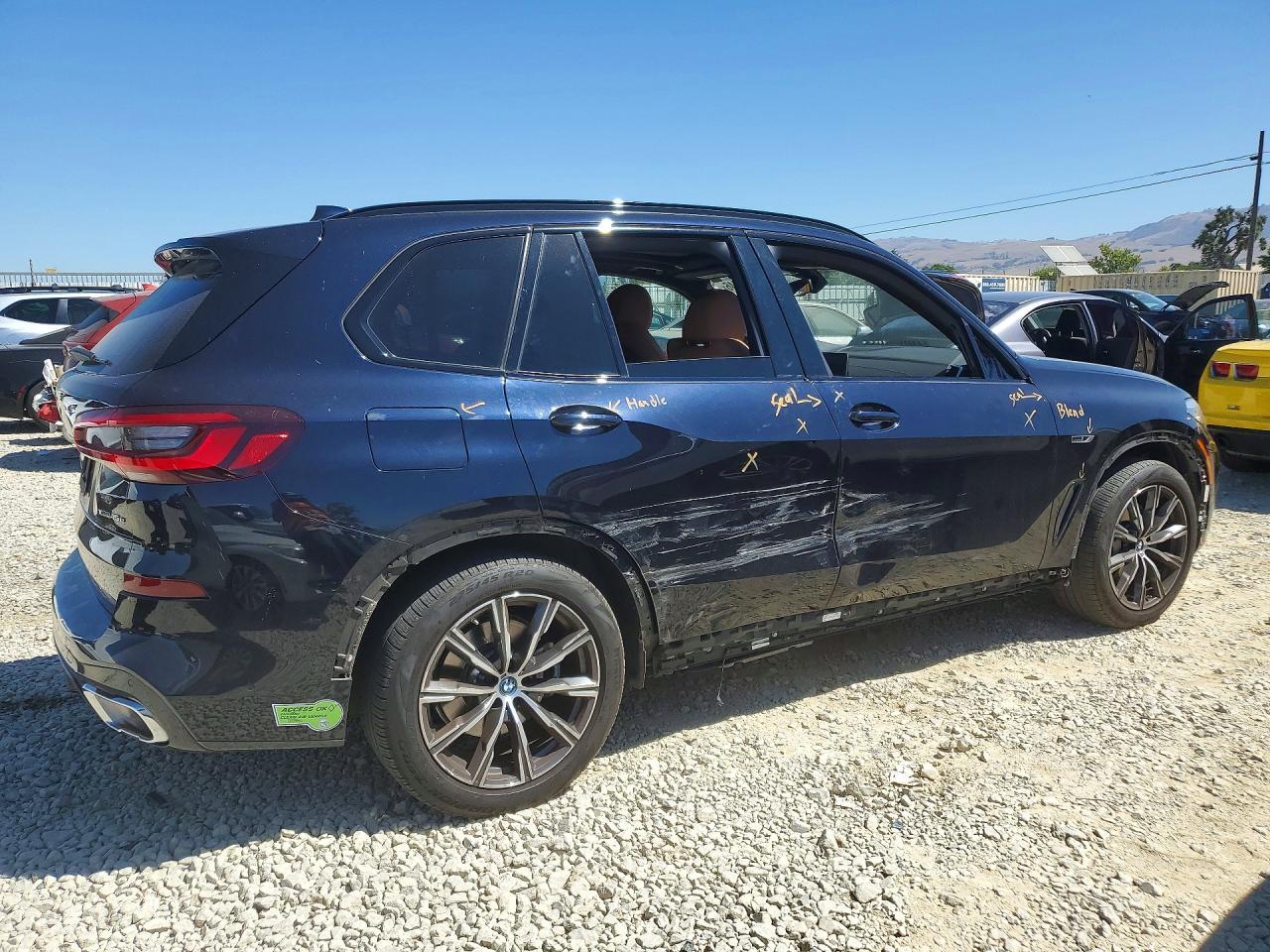 2023 BMW X5, Xdrive45E