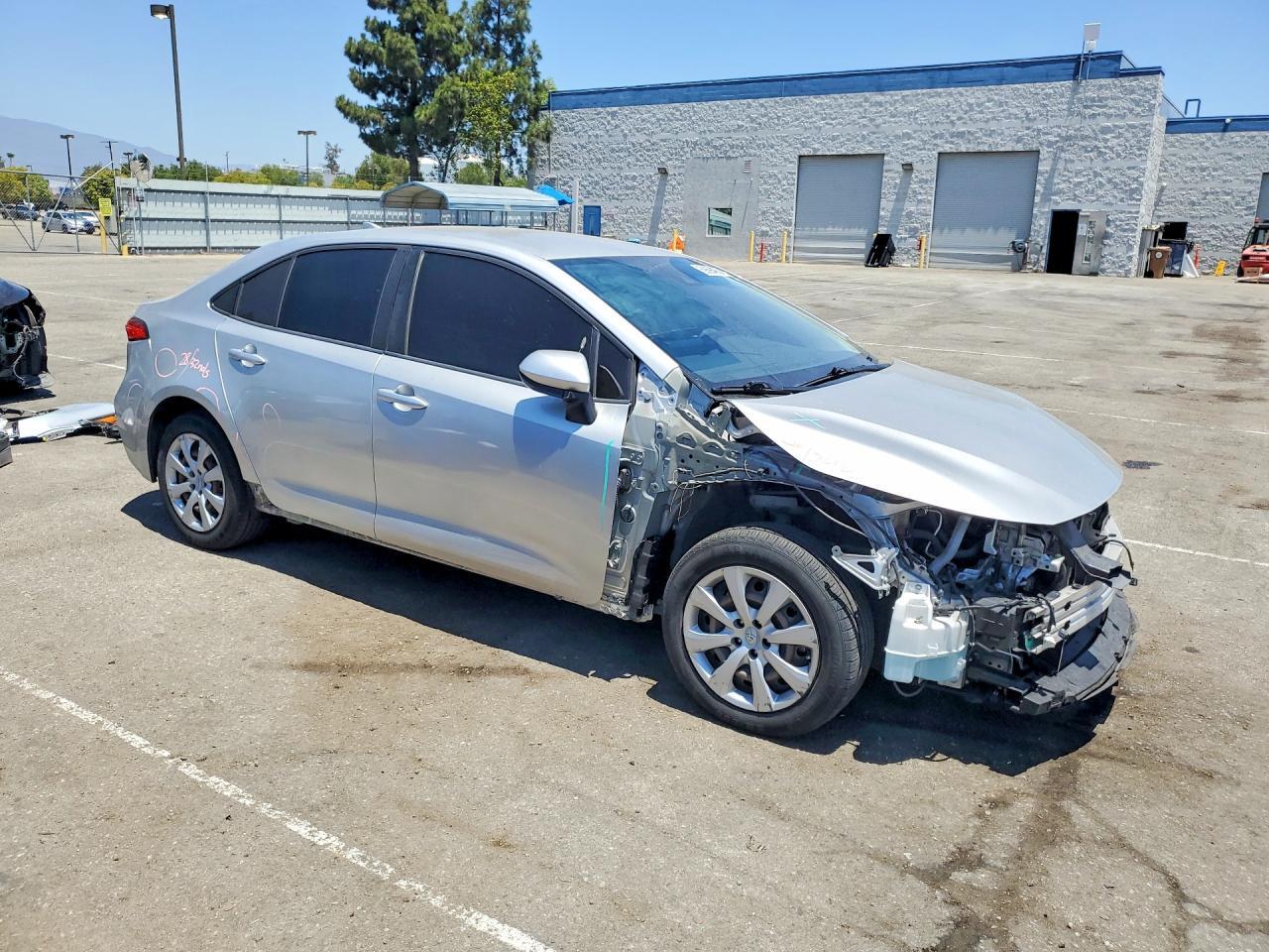 2022 Toyota Corolla, LE