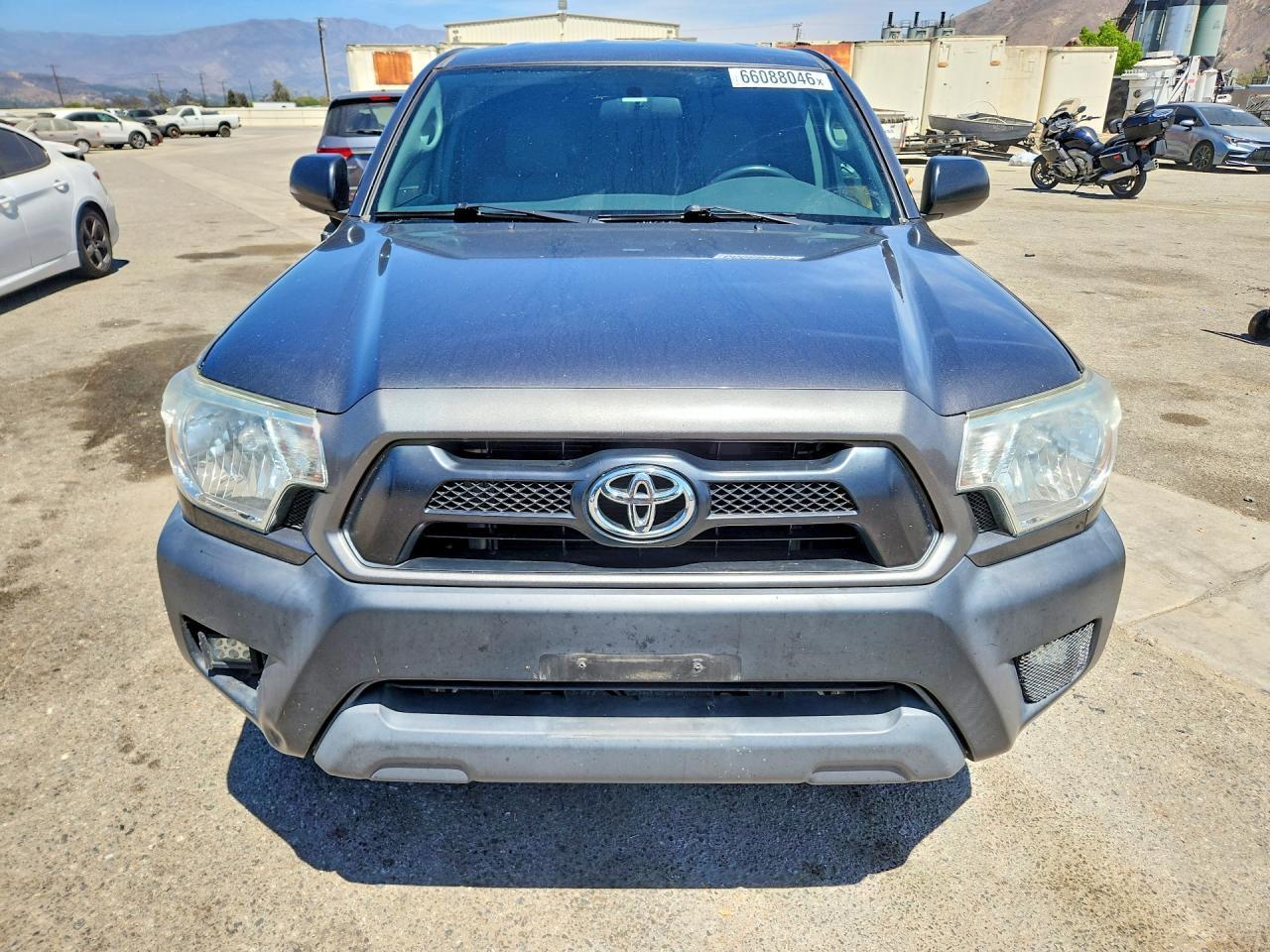 2015 Toyota Tacoma, Base