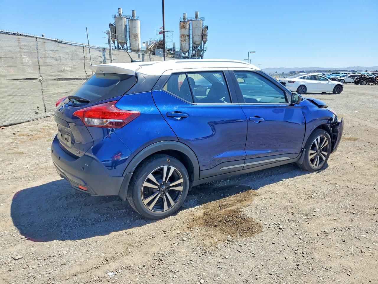 2020 Nissan Kicks, SR