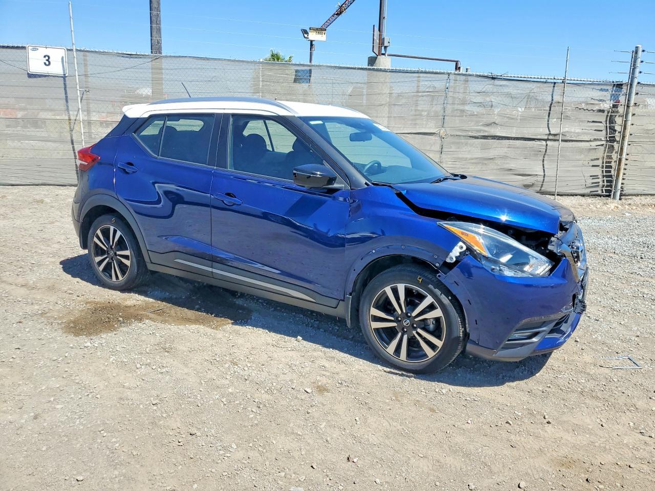 2020 Nissan Kicks, SR