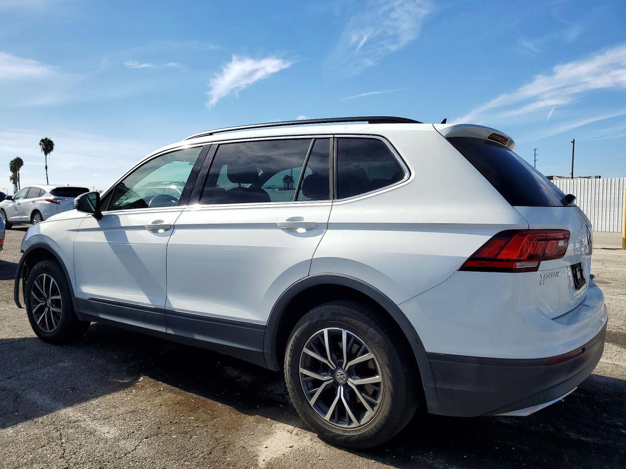 2019 Volkswagen Tiguan, SE