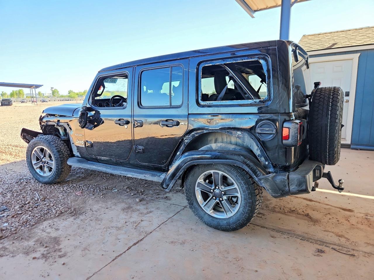 2022 Jeep Wrangler, Sahara