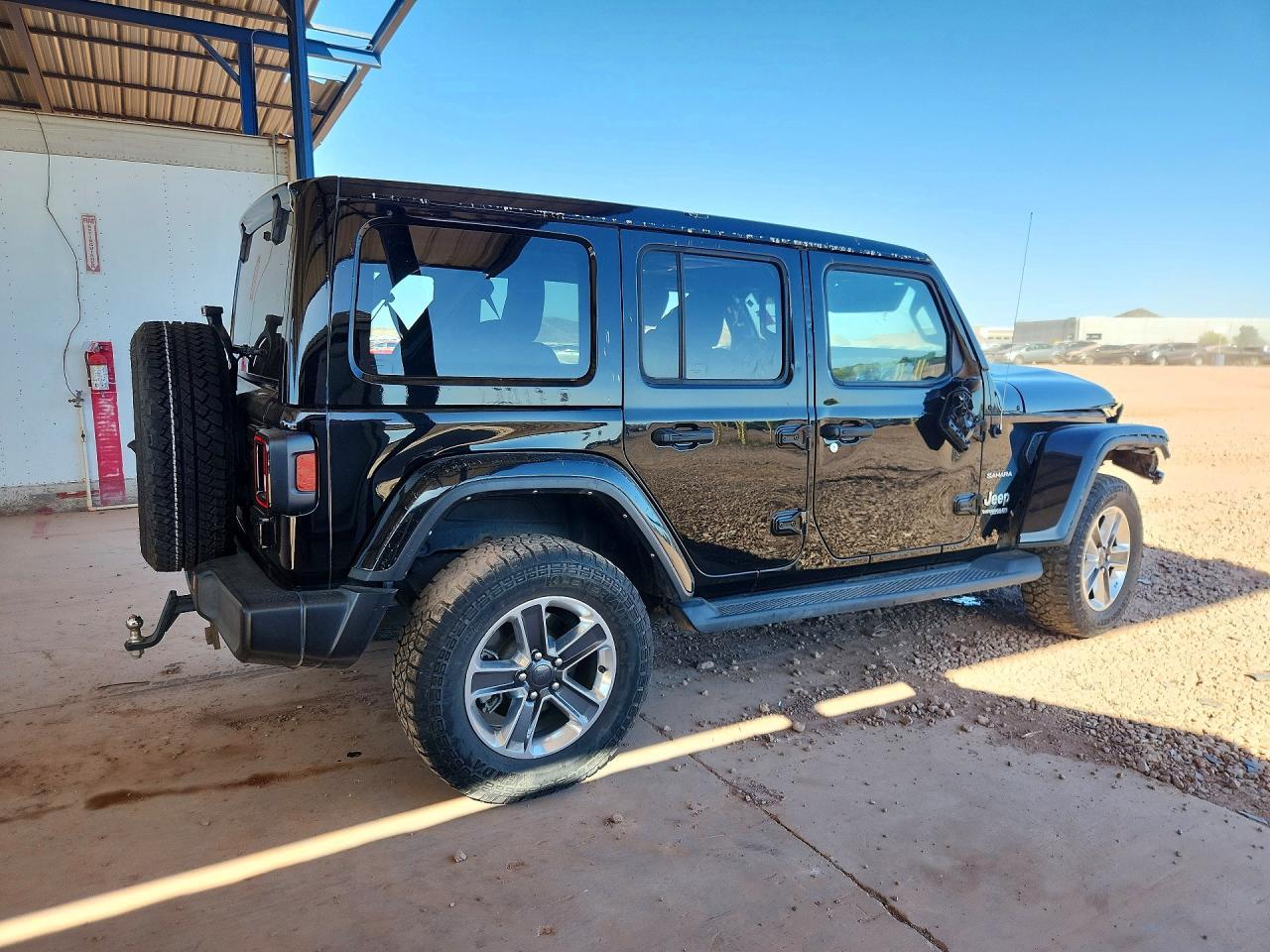 2022 Jeep Wrangler, Sahara