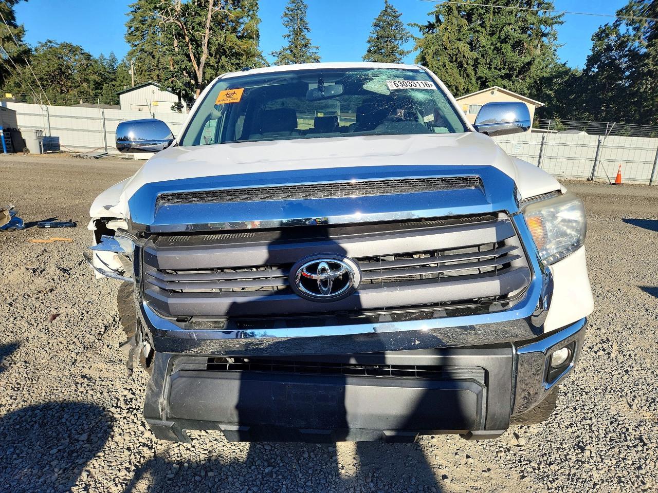 2015 Toyota Tundra, SR5