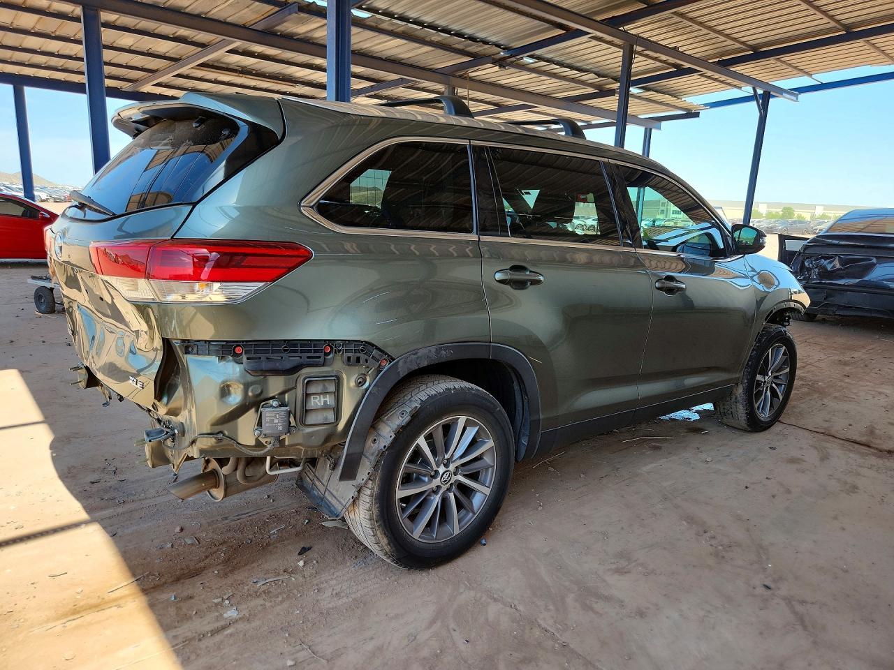 2019 Toyota Highlander, Xle