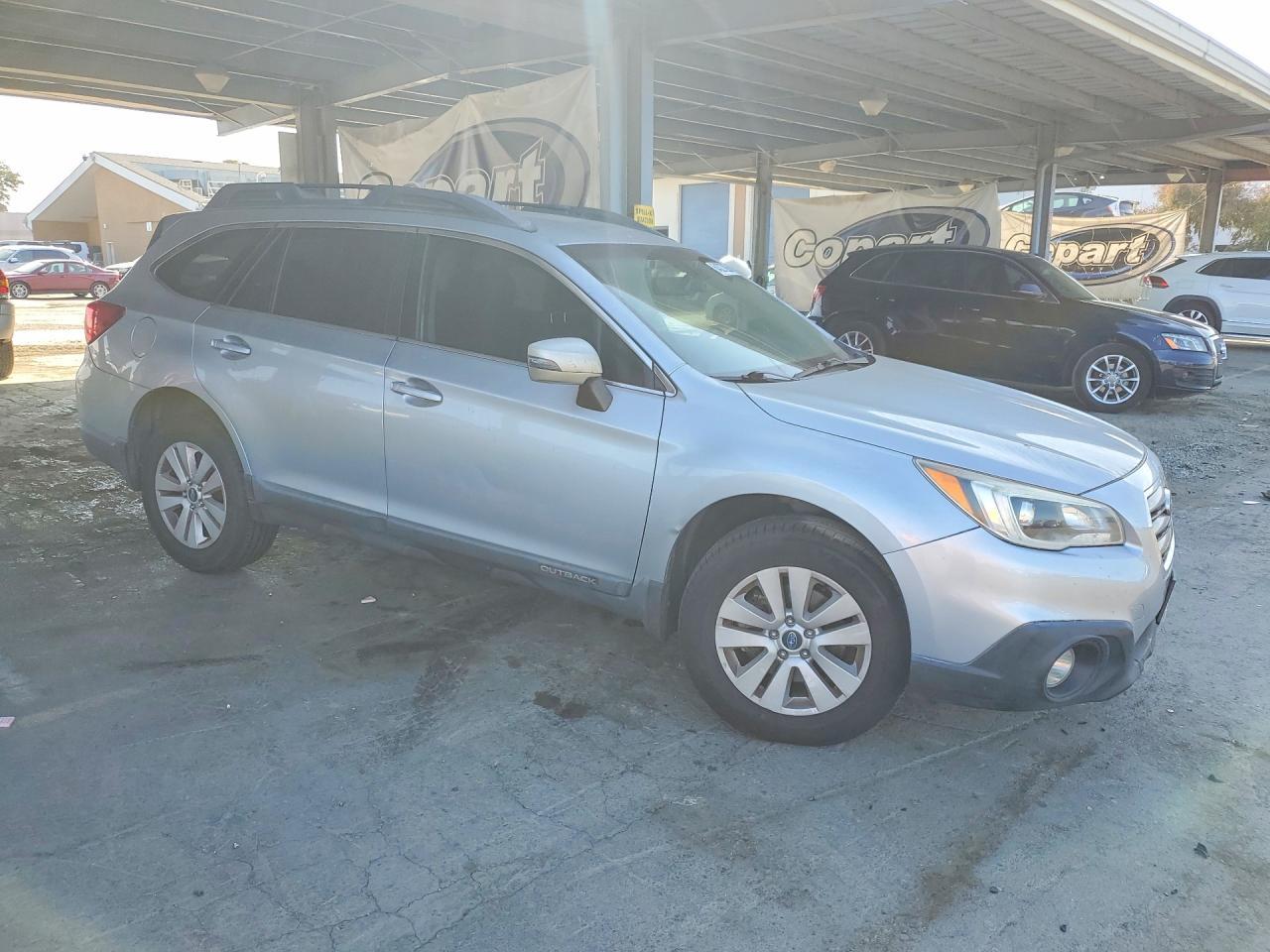 2017 Subaru Outback, 2.5I Pre...