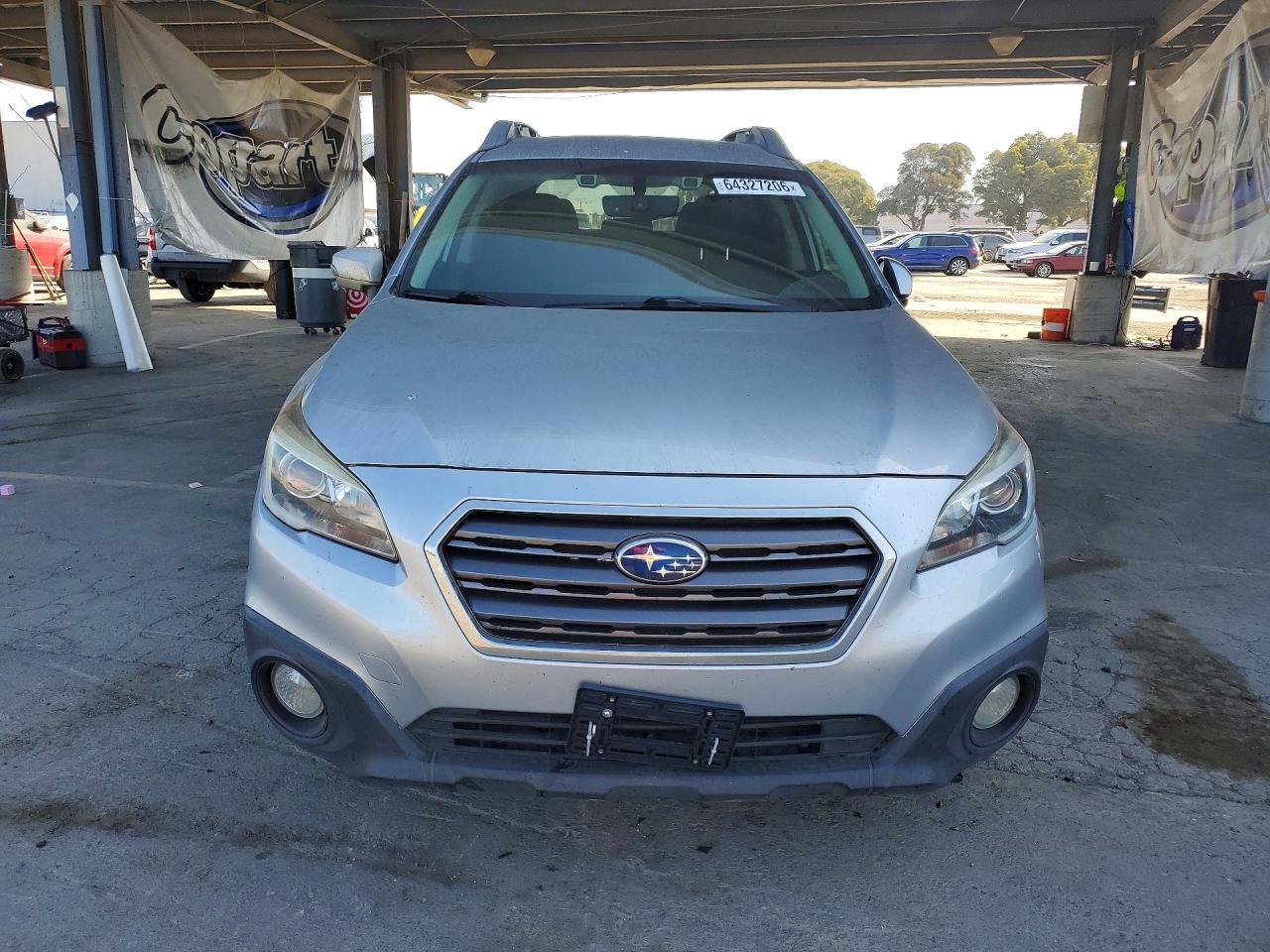 2017 Subaru Outback, 2.5I Pre...