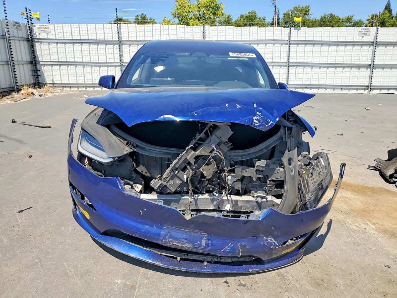 2022 Tesla MODEL X