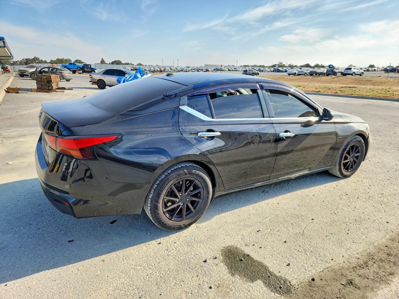2019 Nissan Altima, S