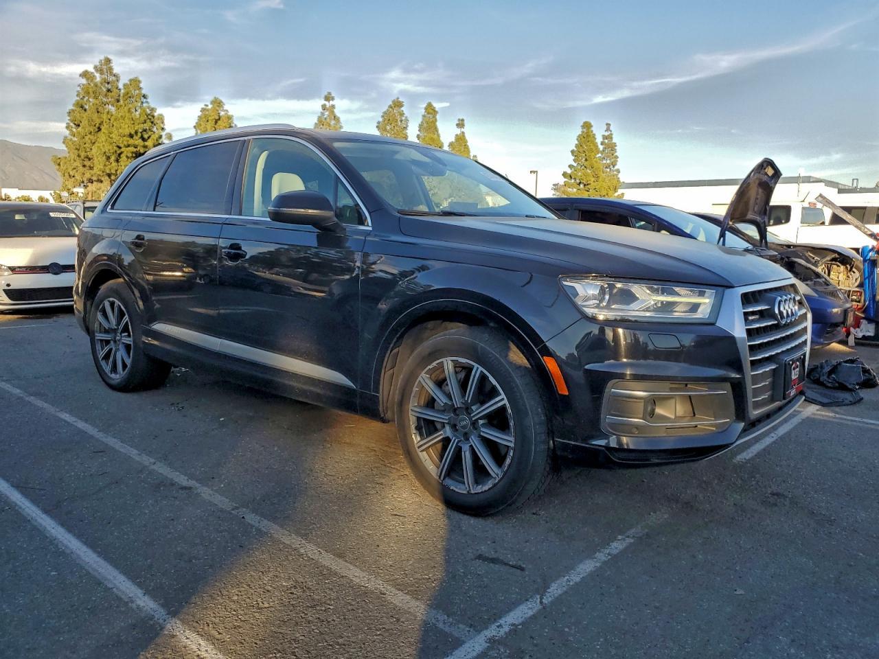 2017 Audi Q7, Premium Plus