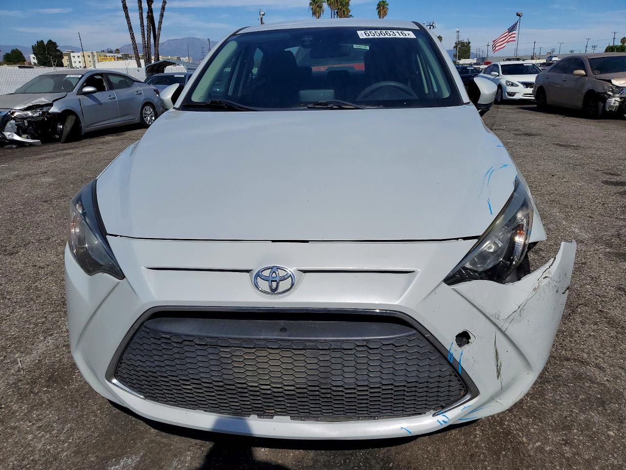 2019 Toyota Yaris, L