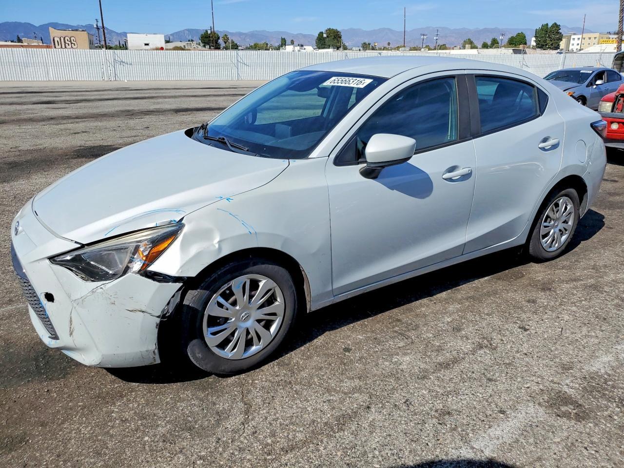 2019 Toyota Yaris, L
