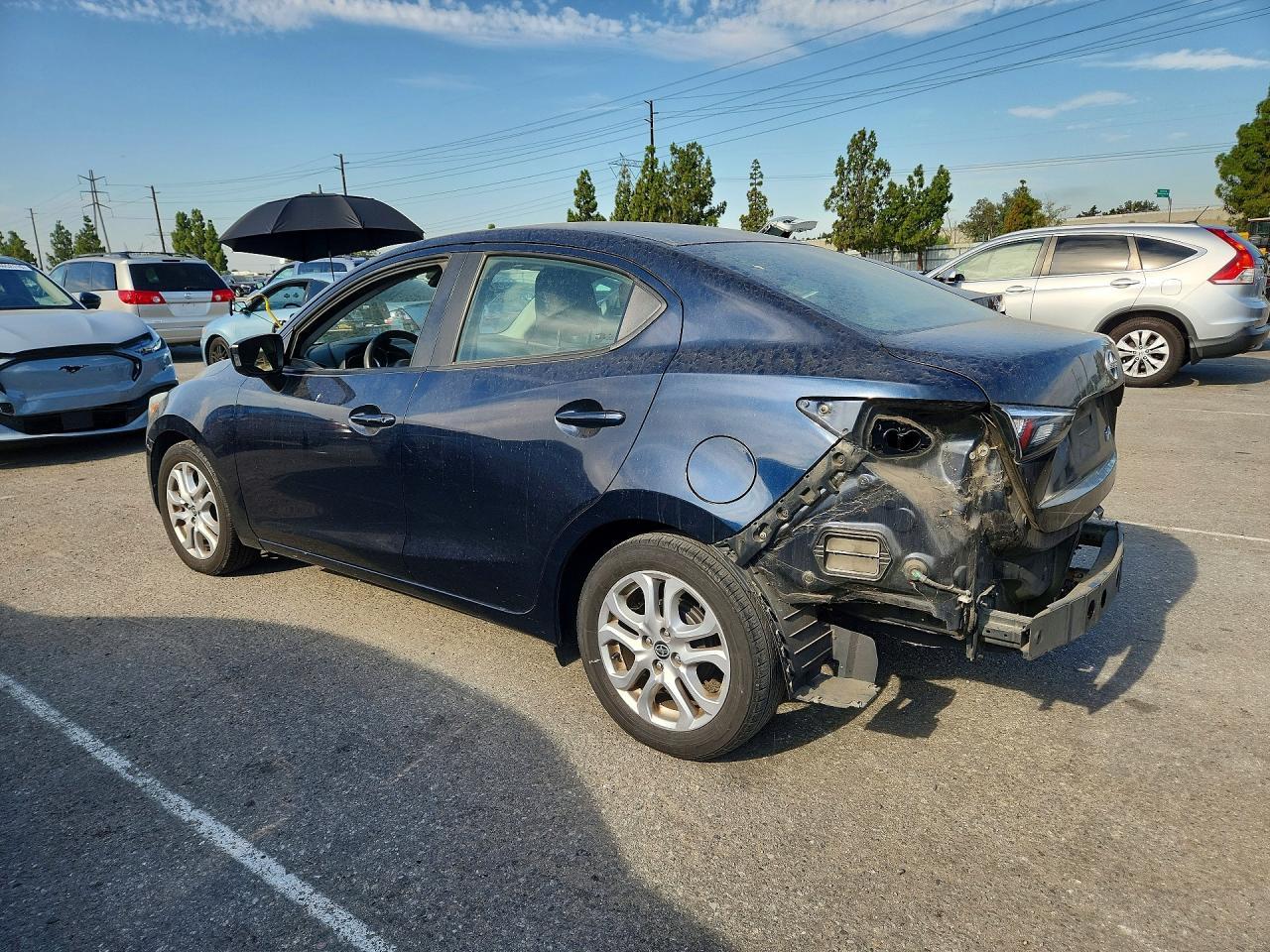 2016 Scion IA, Base