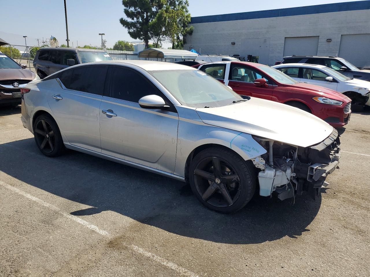 2019 Nissan Altima, S