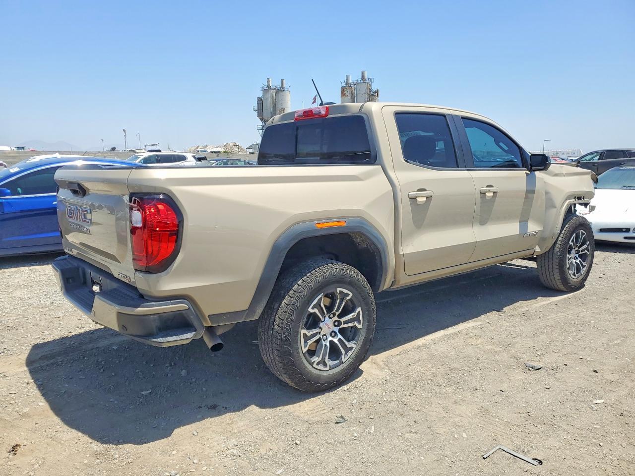 2024 GMC Canyon, AT4