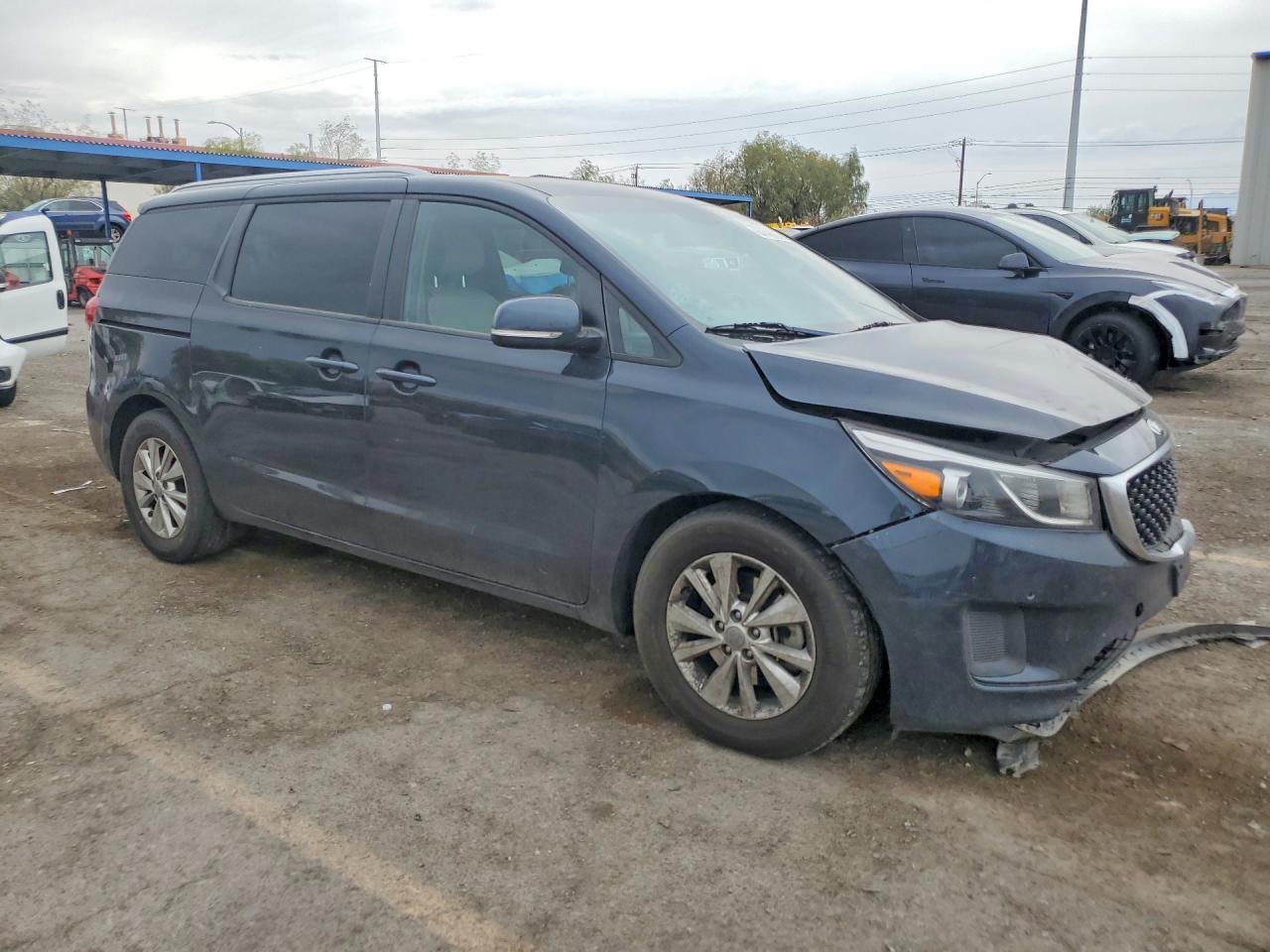 2017 KIA Sedona, LX